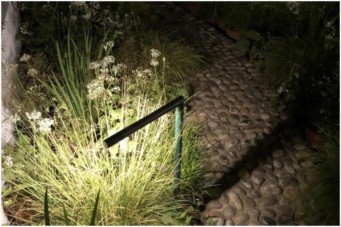 SPILLO BOLLARD 90°