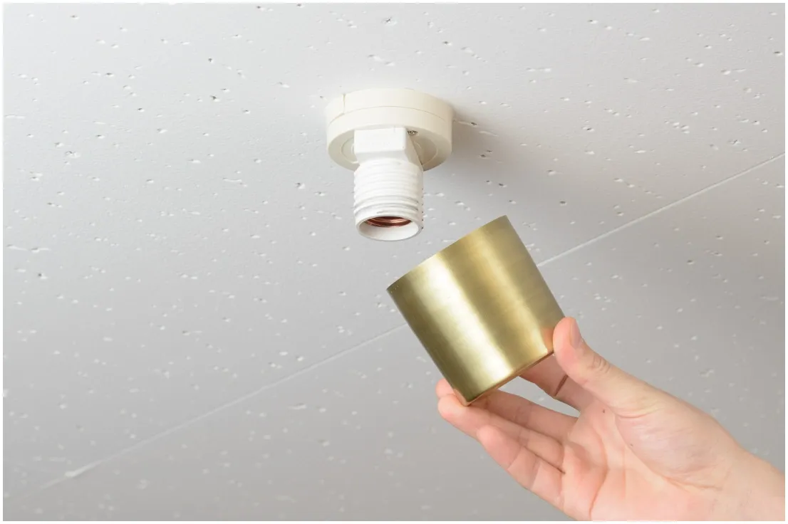 BULB LIGHT CAP