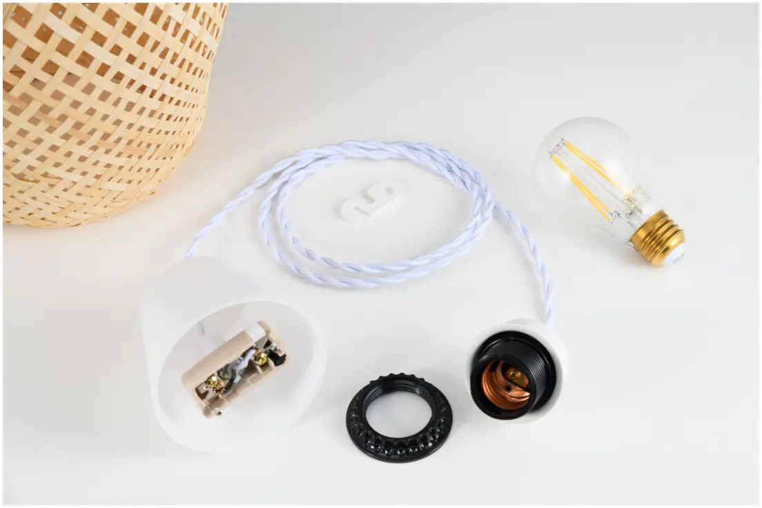 BAMBOO PENDANT LIGHT
