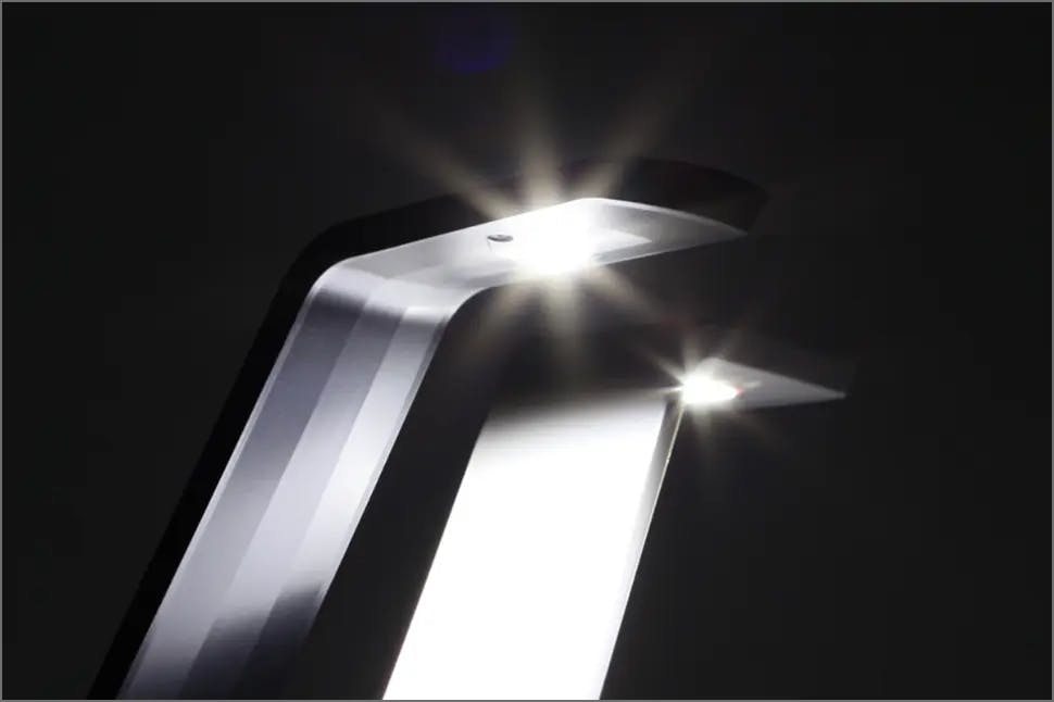 「LEDIC EXARM MONO」グッドデザイン賞2009受賞<br />  光源は、蛍光灯からLEDへ。